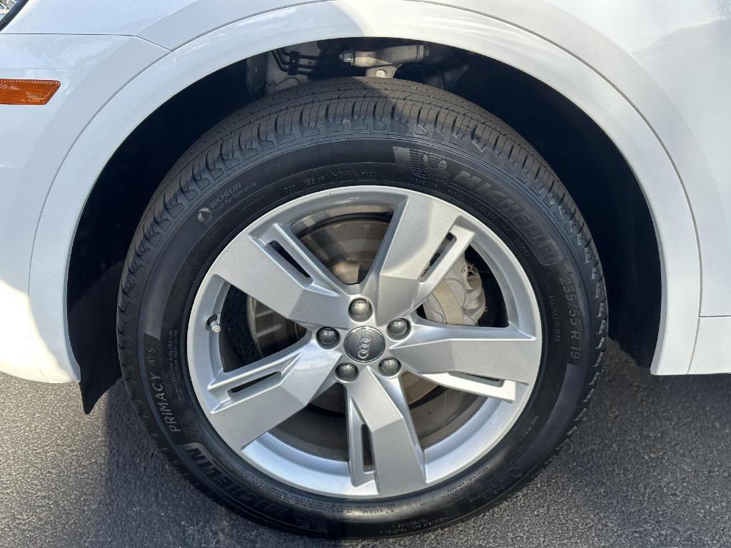 used 2018 Audi Q5 car, priced at $18,890