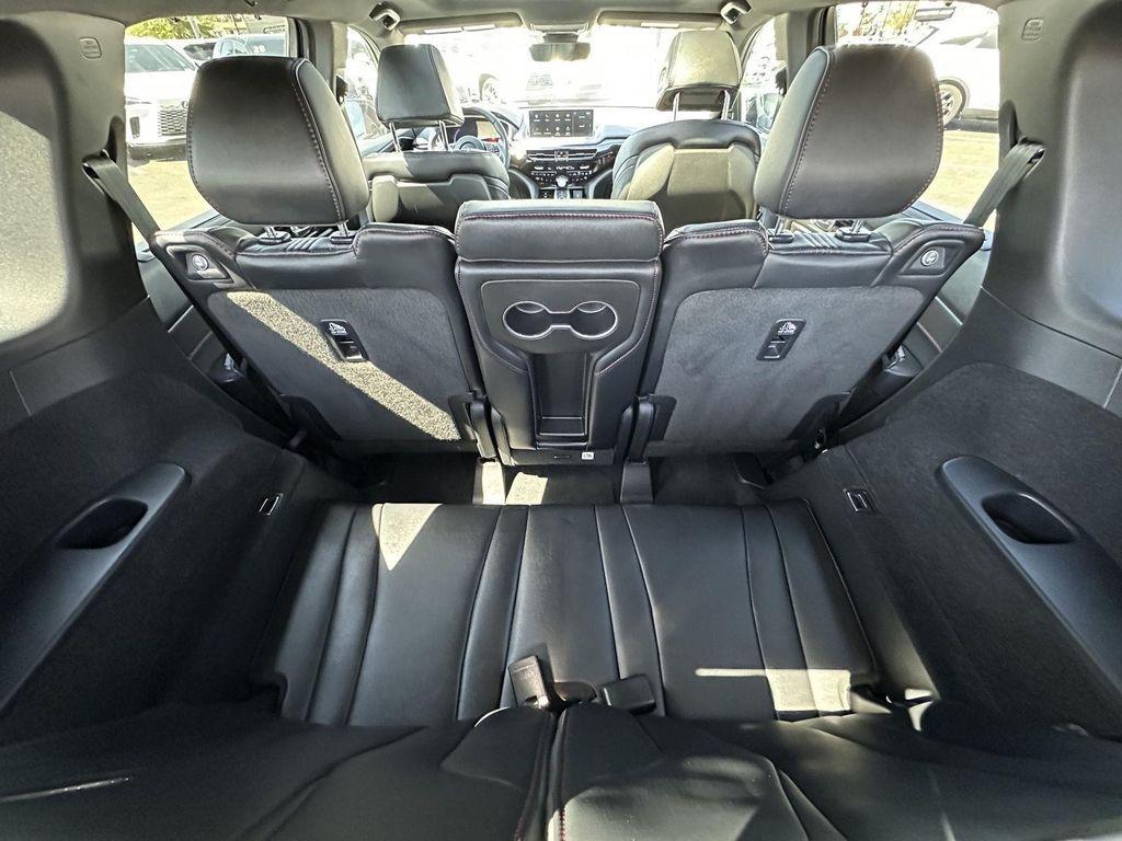 used 2024 Acura MDX car