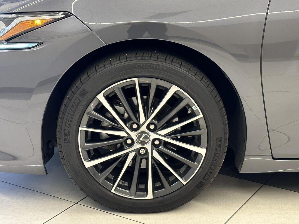 used 2022 Lexus ES 350 car, priced at $37,990