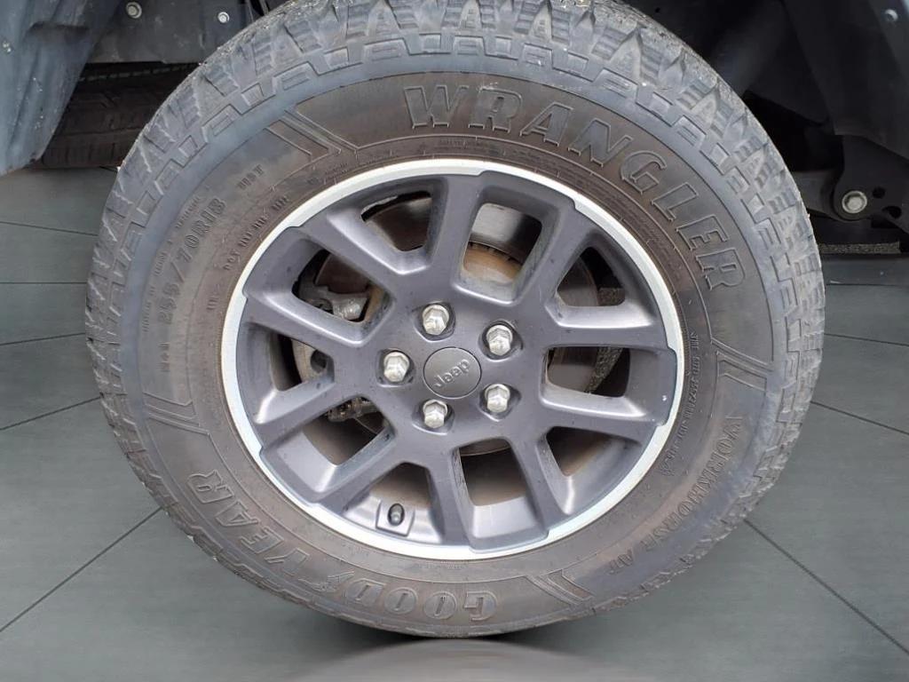 used 2021 Jeep Gladiator car, priced at $28,995