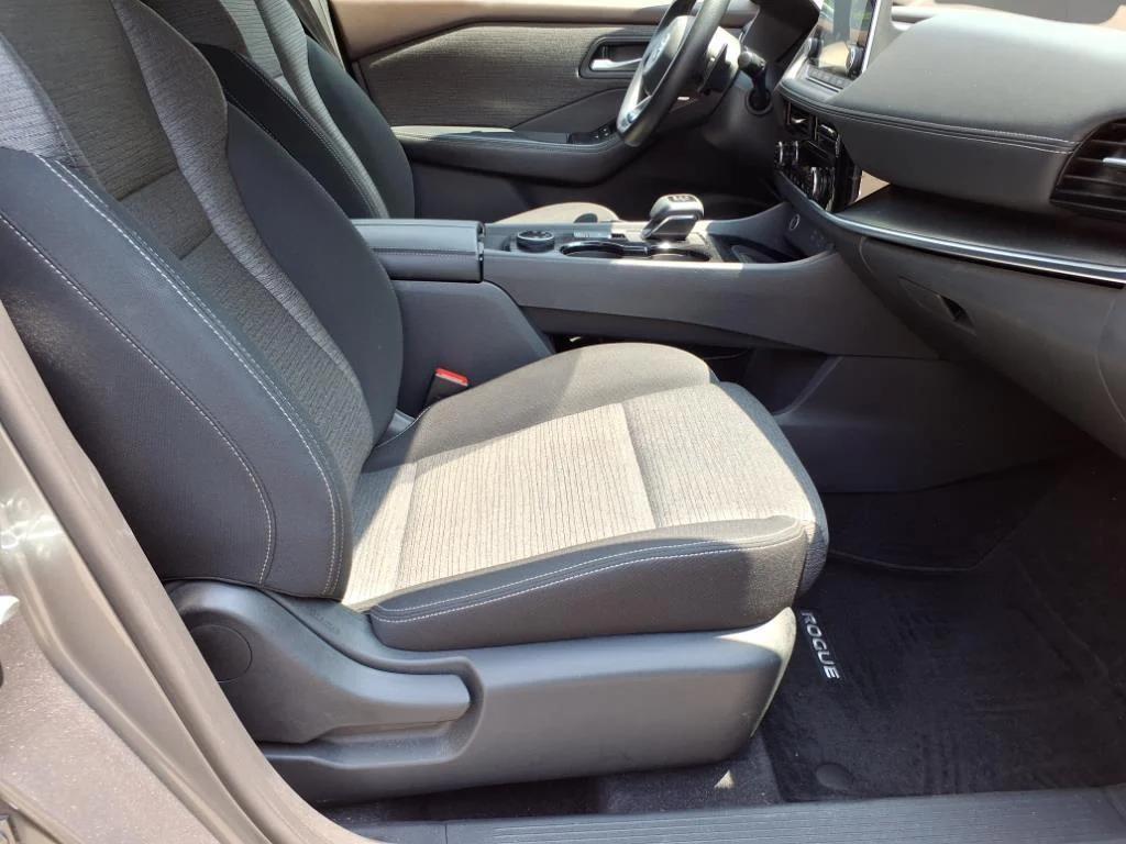 used 2021 Nissan Rogue car, priced at $18,995