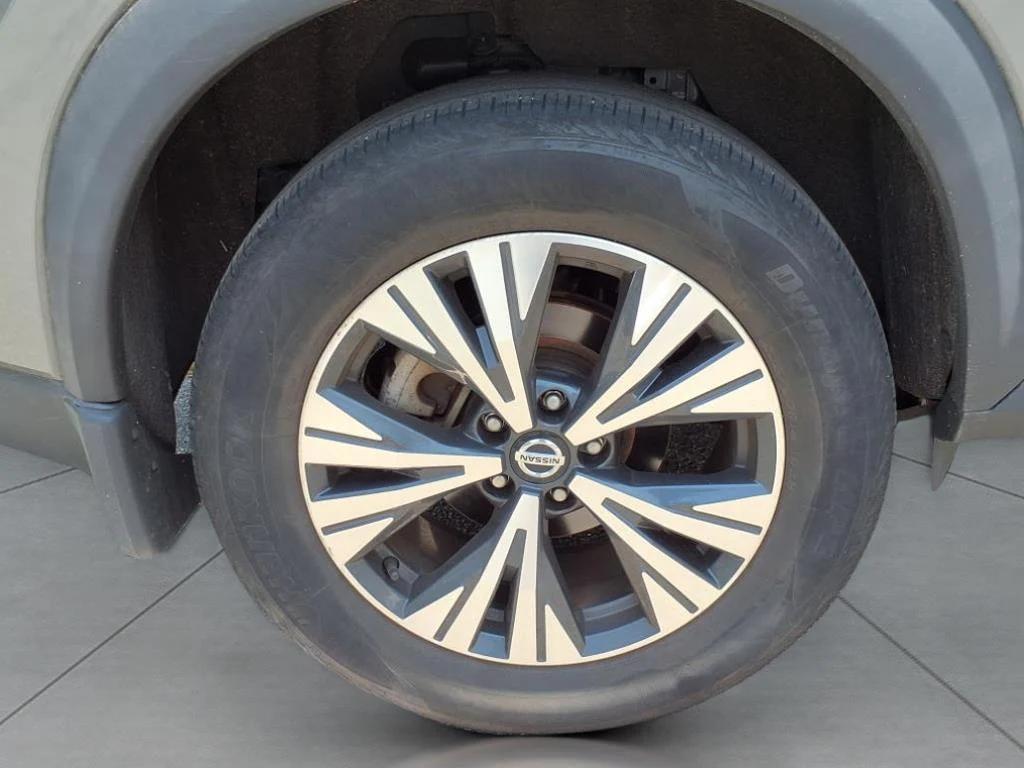 used 2021 Nissan Rogue car, priced at $18,995