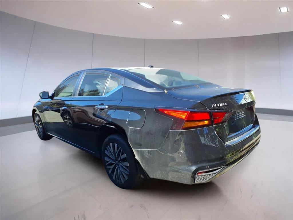 used 2023 Nissan Altima car, priced at $18,695