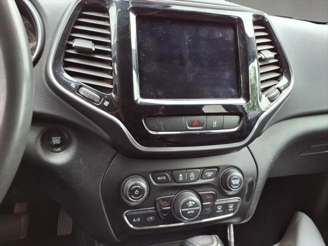 used 2022 Jeep Cherokee car, priced at $20,795