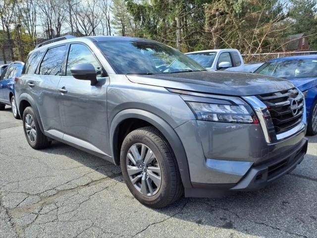 used 2024 Nissan Pathfinder car, priced at $29,995