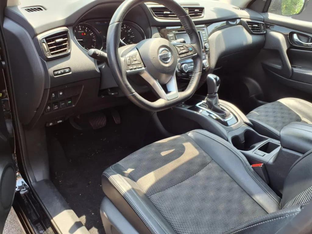 used 2022 Nissan Rogue Sport car, priced at $18,795