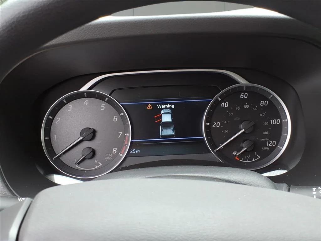 used 2025 Nissan Frontier car, priced at $29,995