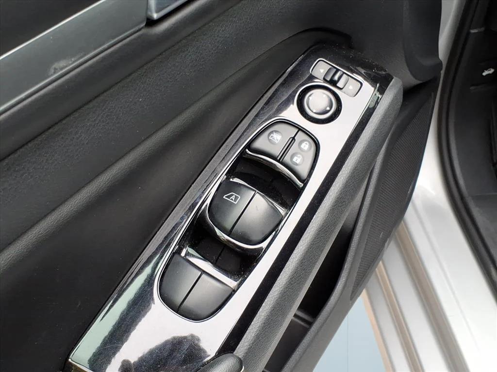 used 2023 Nissan Altima car, priced at $17,995