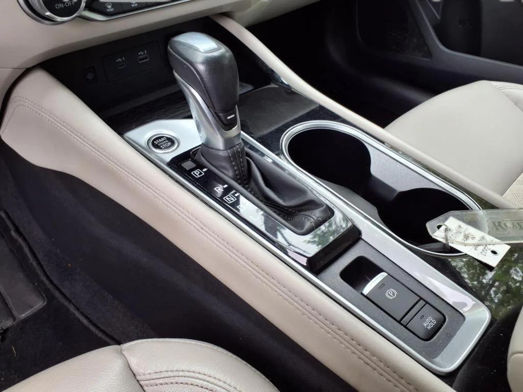 used 2023 Nissan Altima car, priced at $21,995