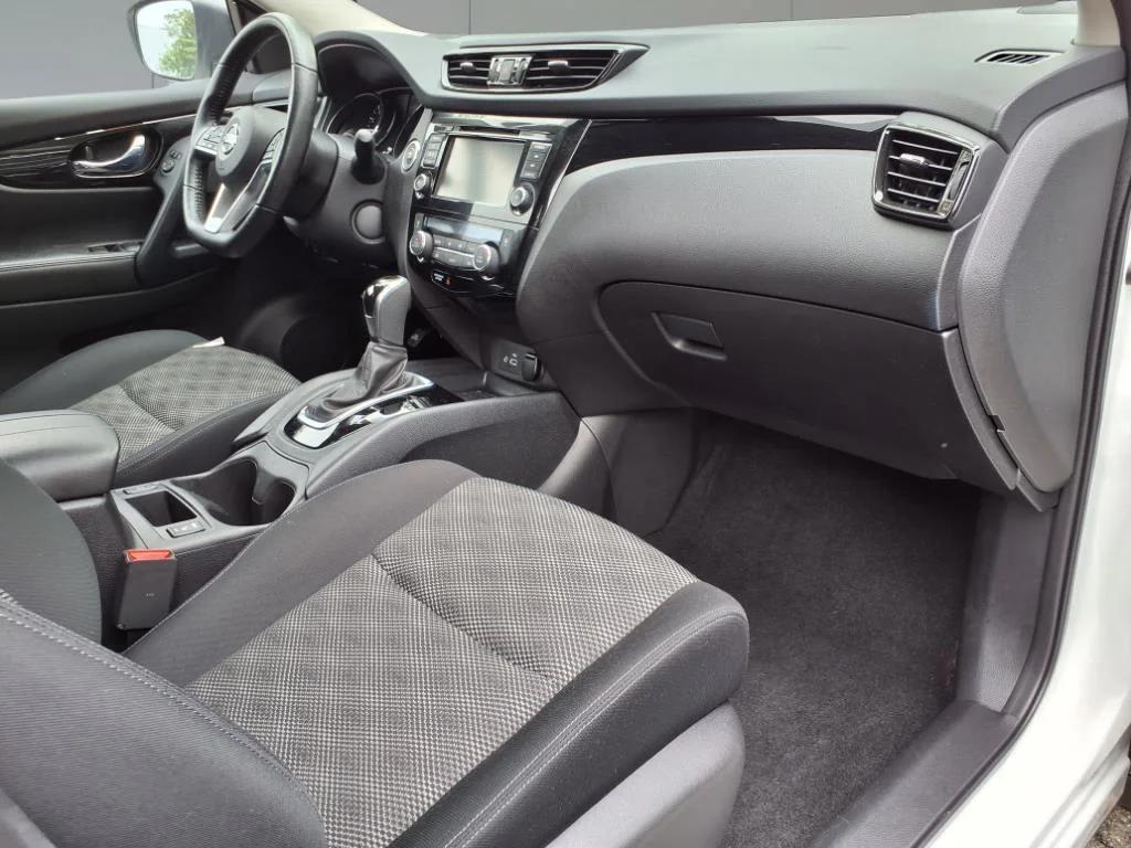 used 2022 Nissan Rogue Sport car, priced at $19,995