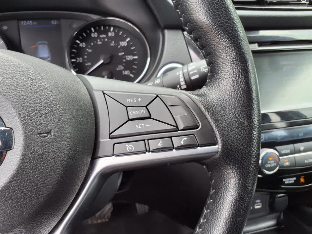 used 2022 Nissan Rogue Sport car, priced at $19,995