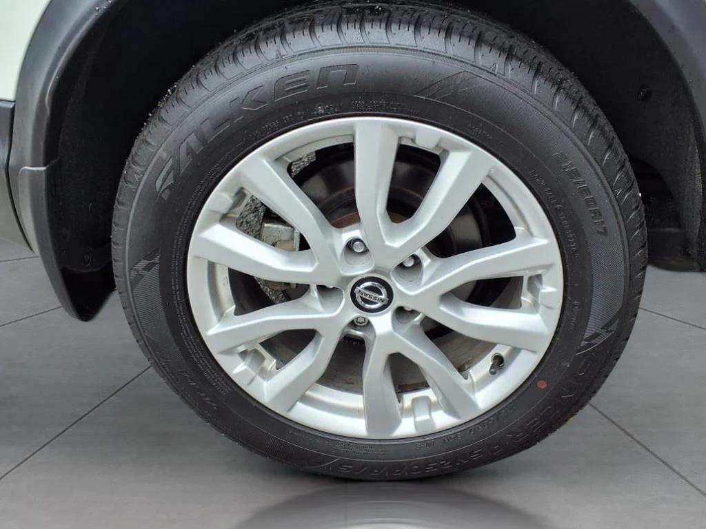 used 2022 Nissan Rogue Sport car, priced at $19,995