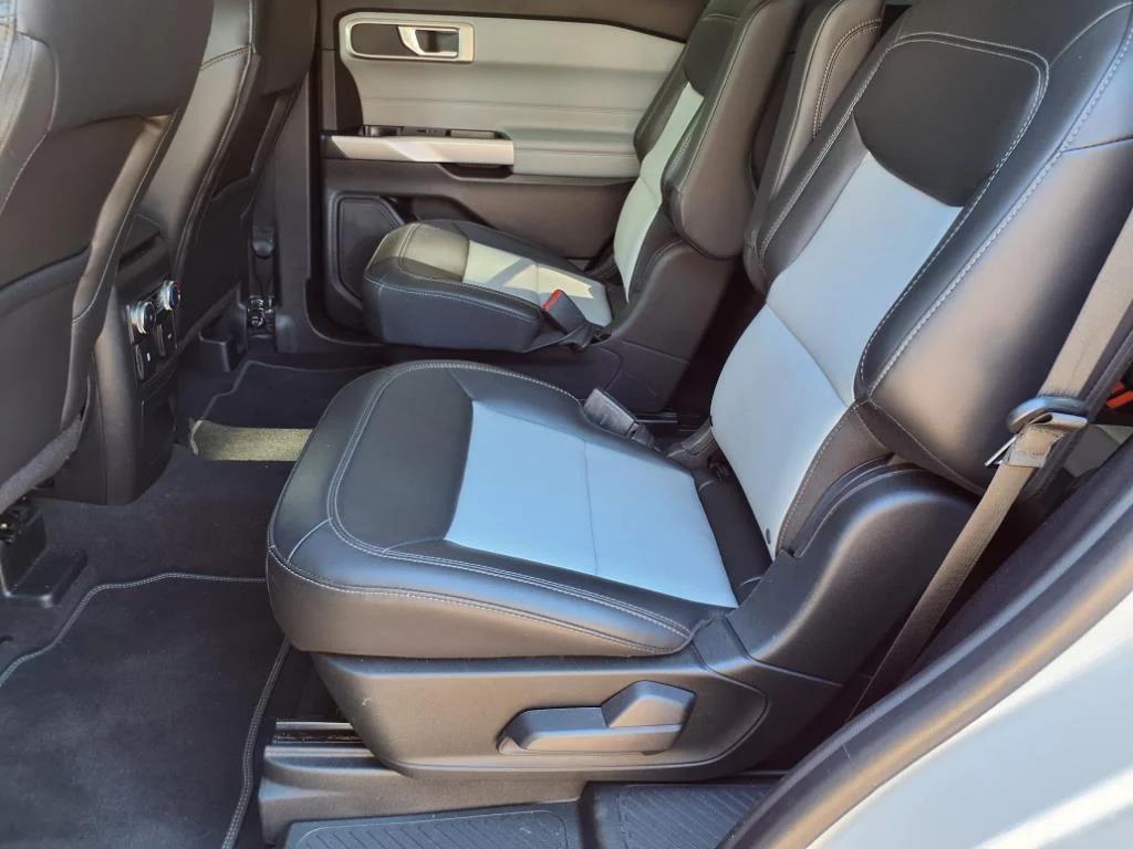 used 2022 Ford Explorer car, priced at $28,395