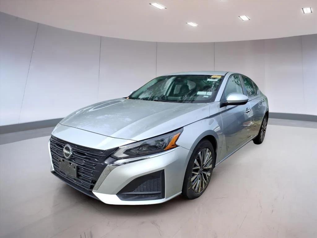 used 2023 Nissan Altima car, priced at $16,995