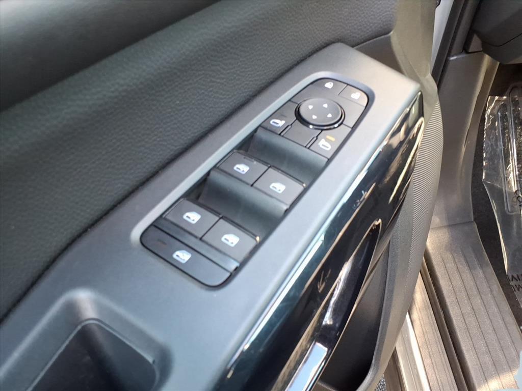 used 2024 Nissan Pathfinder car, priced at $26,995