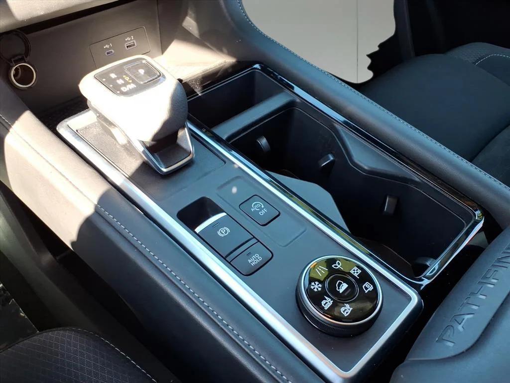 used 2024 Nissan Pathfinder car, priced at $26,995