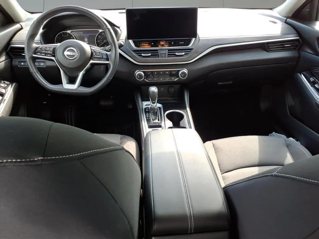 used 2023 Nissan Altima car, priced at $20,995