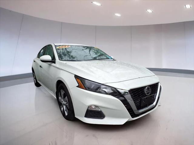 used 2022 Nissan Altima car, priced at $18,995