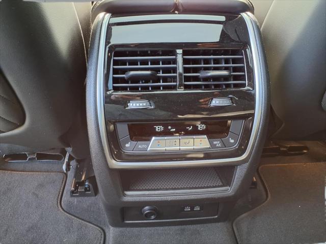 used 2025 BMW X7 car, priced at $117,995