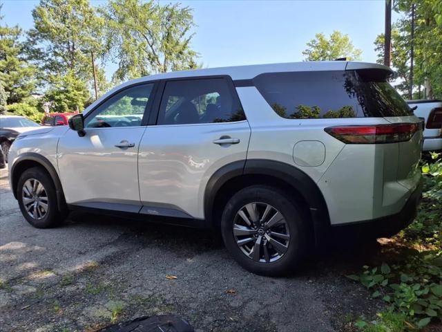 used 2023 Nissan Pathfinder car, priced at $23,995