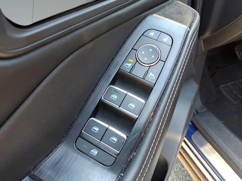 used 2023 Nissan Rogue car, priced at $21,995