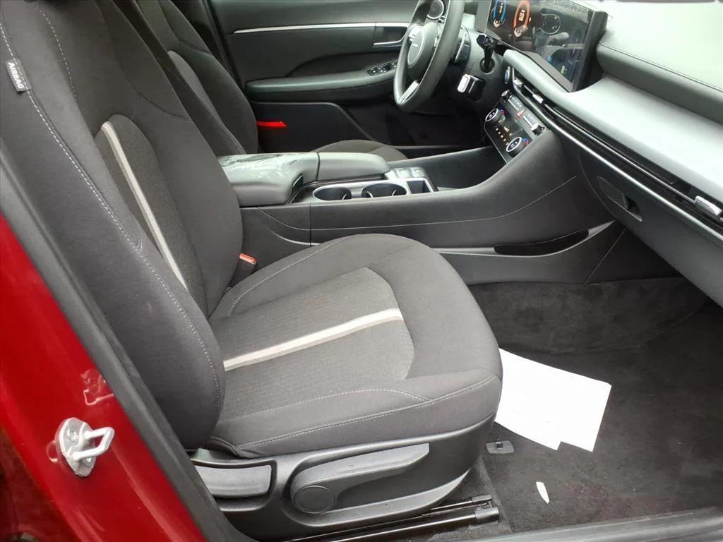 used 2025 Hyundai Sonata car, priced at $19,995