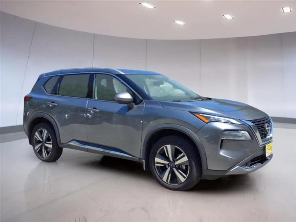 used 2022 Nissan Rogue car, priced at $20,995