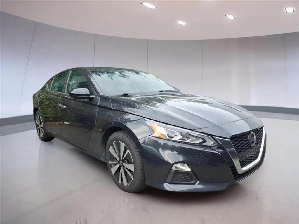 used 2022 Nissan Altima car, priced at $15,895