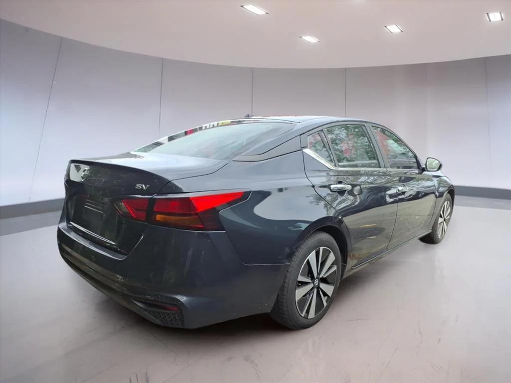 used 2022 Nissan Altima car, priced at $15,895