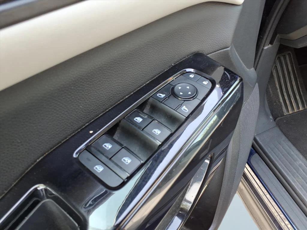 used 2022 Nissan Pathfinder car, priced at $23,995