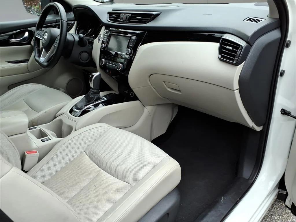 used 2022 Nissan Rogue Sport car, priced at $19,995