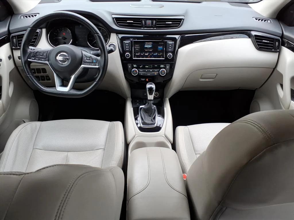 used 2022 Nissan Rogue Sport car, priced at $19,995