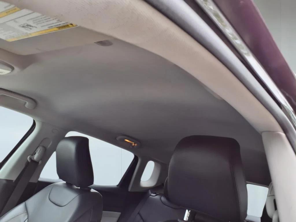 used 2022 Jeep Compass car, priced at $18,995
