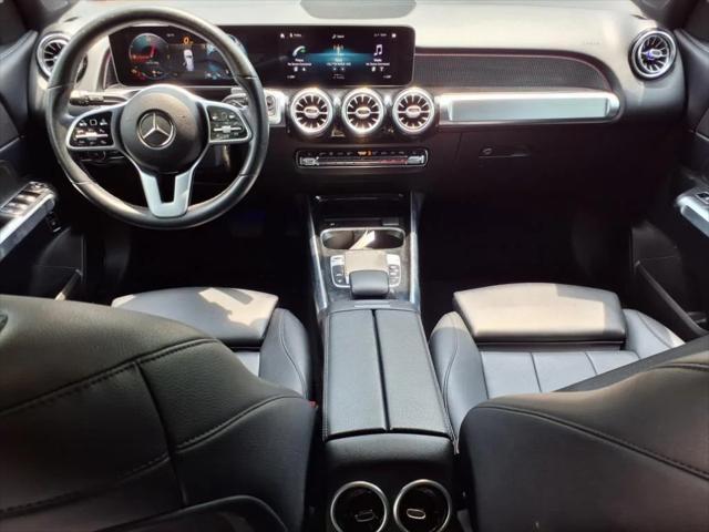 used 2020 Mercedes-Benz GLB 250 car, priced at $23,995