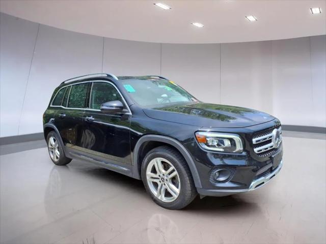 used 2020 Mercedes-Benz GLB 250 car, priced at $23,995