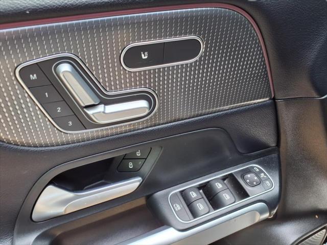 used 2020 Mercedes-Benz GLB 250 car, priced at $23,995