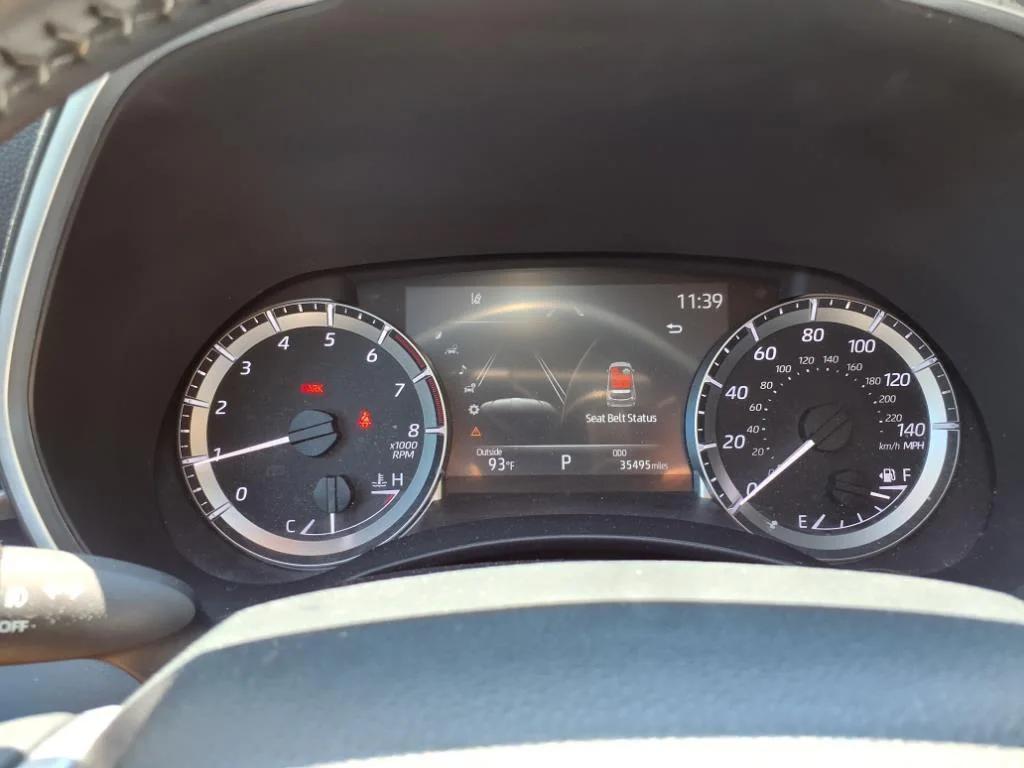used 2023 Toyota Highlander car, priced at $32,995