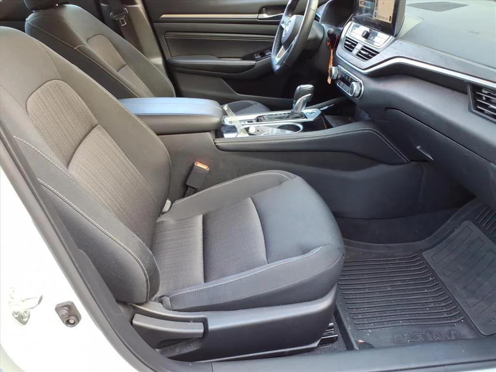 used 2023 Nissan Altima car, priced at $18,995