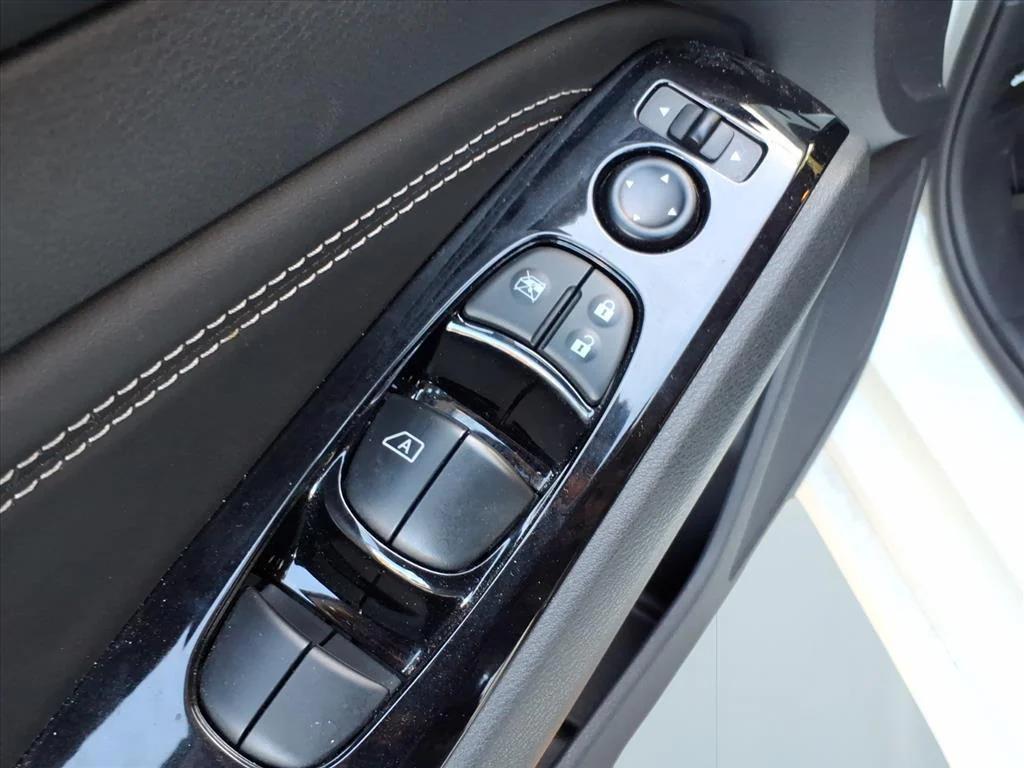 used 2023 Nissan Altima car, priced at $18,995