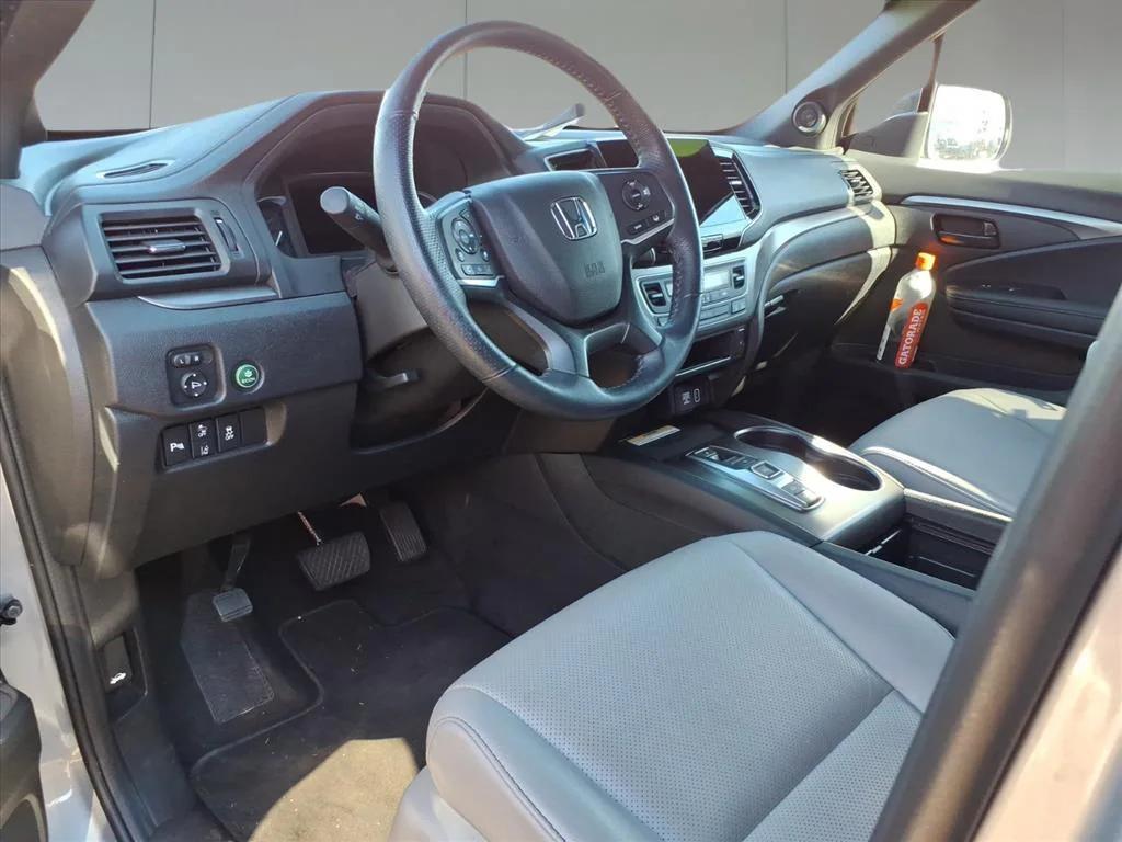 used 2022 Honda Passport car, priced at $28,995