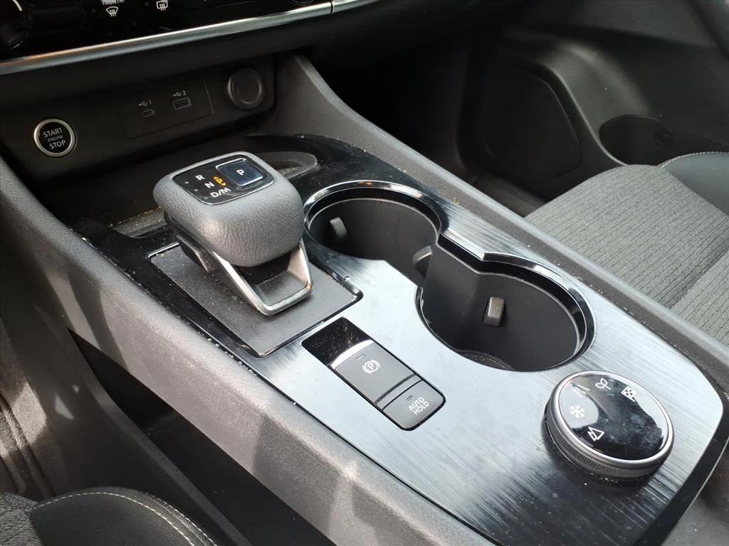 used 2021 Nissan Rogue car, priced at $17,595