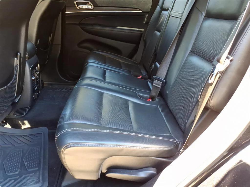used 2016 Jeep Grand Cherokee car, priced at $12,995