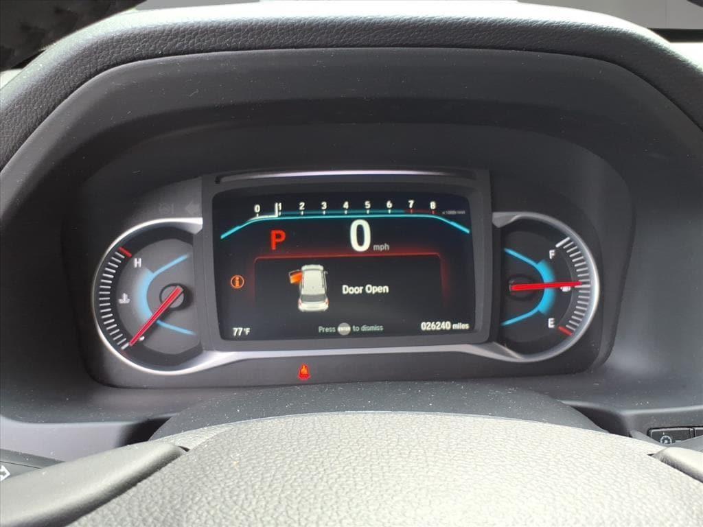 used 2022 Honda Pilot car, priced at $27,995