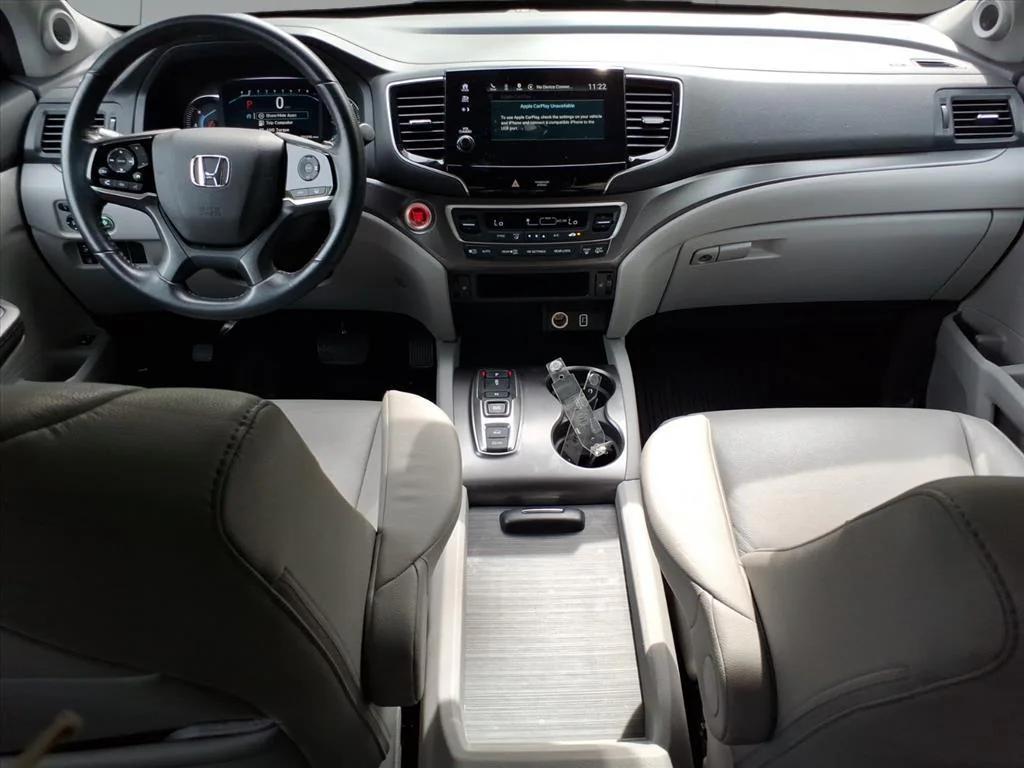 used 2022 Honda Pilot car, priced at $27,995