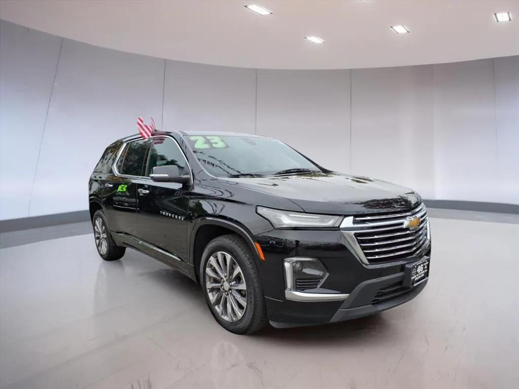 used 2023 Chevrolet Traverse car, priced at $36,295