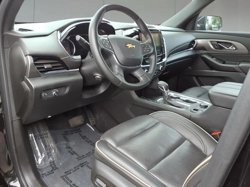 used 2023 Chevrolet Traverse car, priced at $36,295