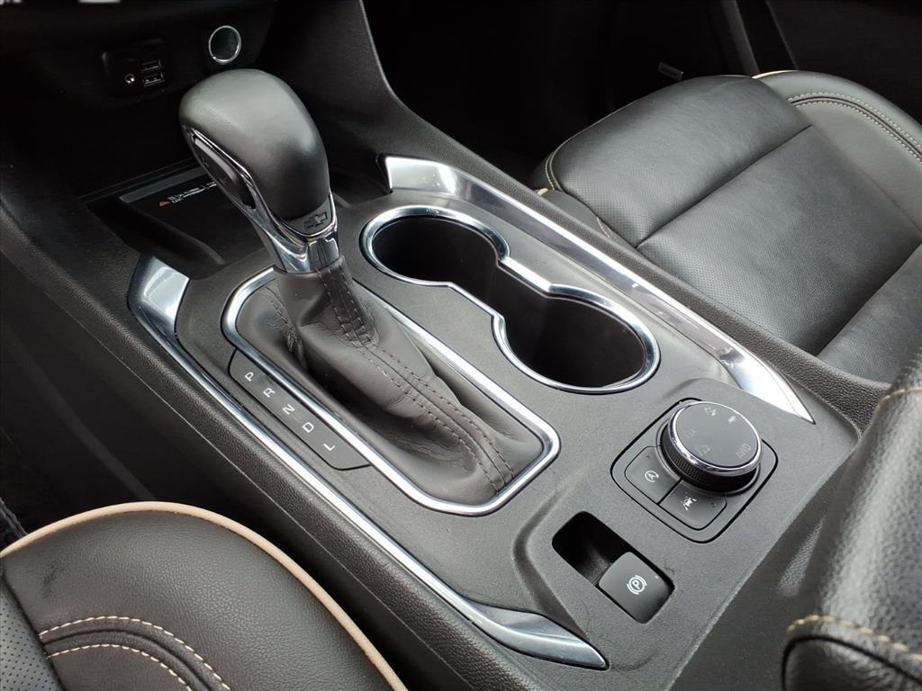used 2023 Chevrolet Traverse car, priced at $36,295