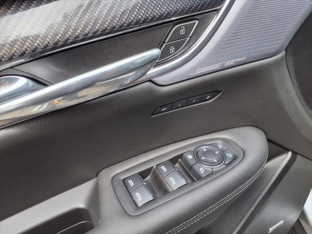 used 2024 Cadillac XT6 car, priced at $44,995