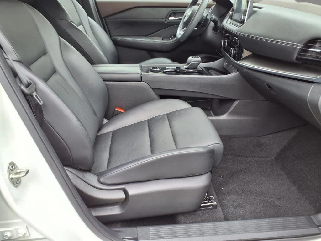 used 2022 Nissan Rogue car, priced at $19,995