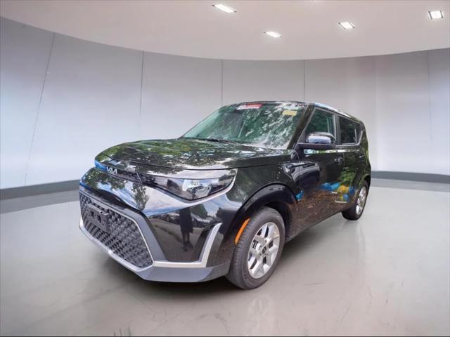 used 2024 Kia Soul car, priced at $15,995